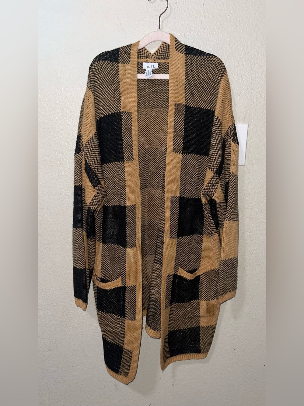 Rue21 Women’s Tan & Black Check Open-Front Cardigan